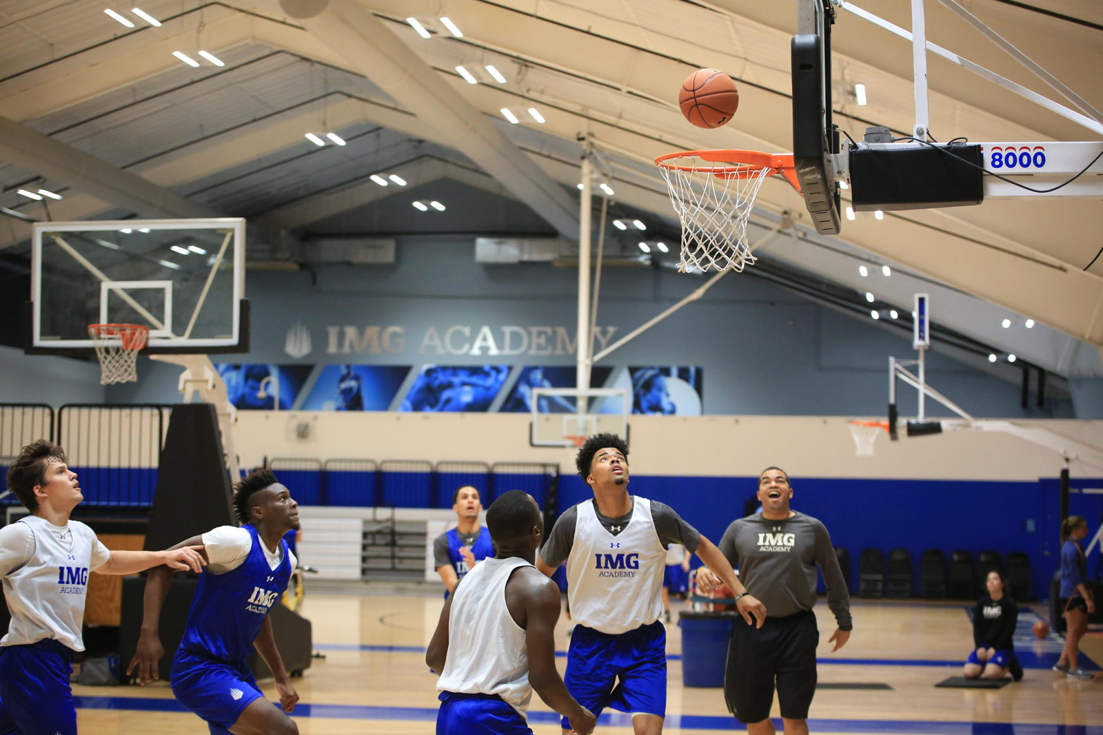 Basketball Academy - Basketball Program | IMG Academy