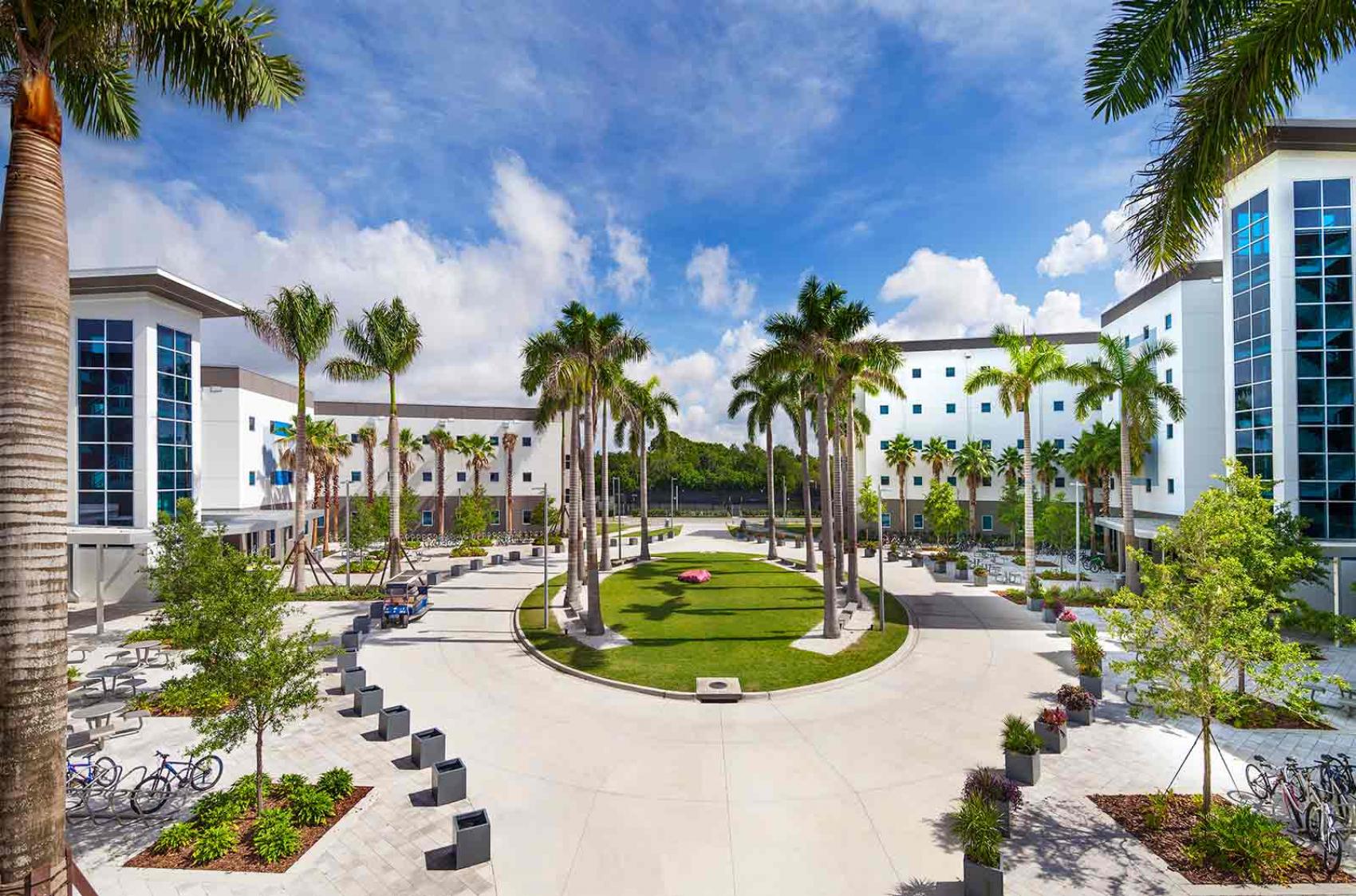 IMG Academy Virtual Campus Tour w/ Interactive Map & Videos